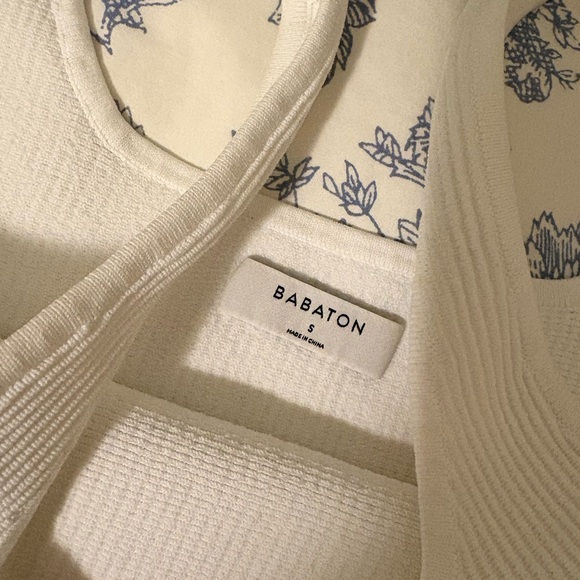 Aritzia Ribbed Square Neck Tank - Picture 2 of 2